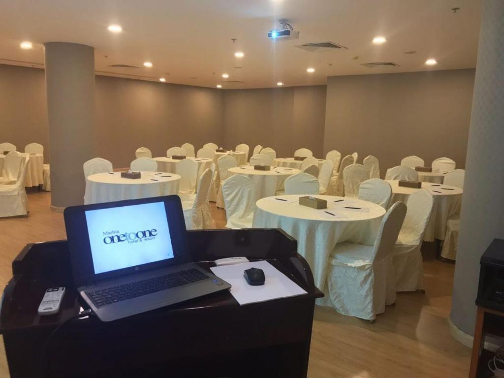 One To One Aparthotel Al-Hobar Kültér fotó