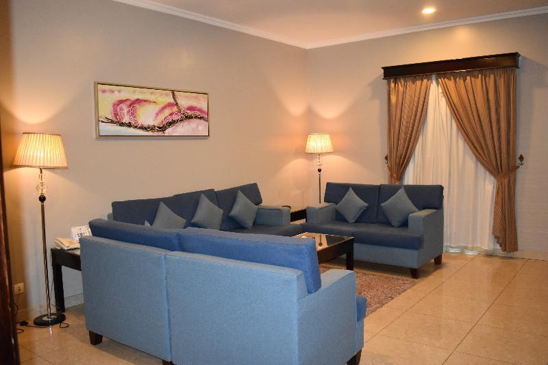 One To One Aparthotel Al-Hobar Kültér fotó