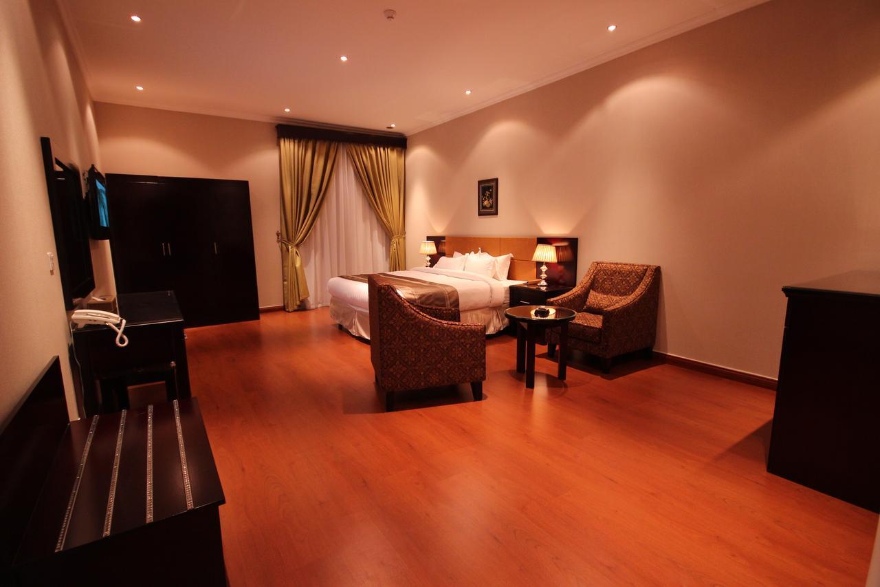One To One Aparthotel Al-Hobar Kültér fotó