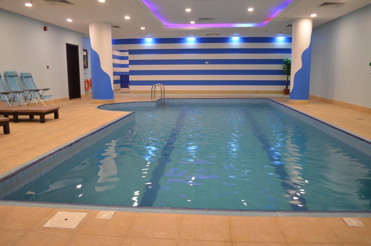 One To One Aparthotel Al-Hobar Kültér fotó